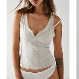 Free people Sleeveless V-Neck tank Top